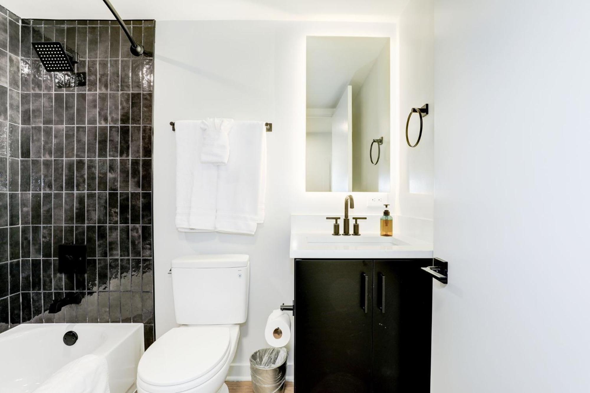 2Br Comfort Apartment In Prime Location Arlington Esterno foto