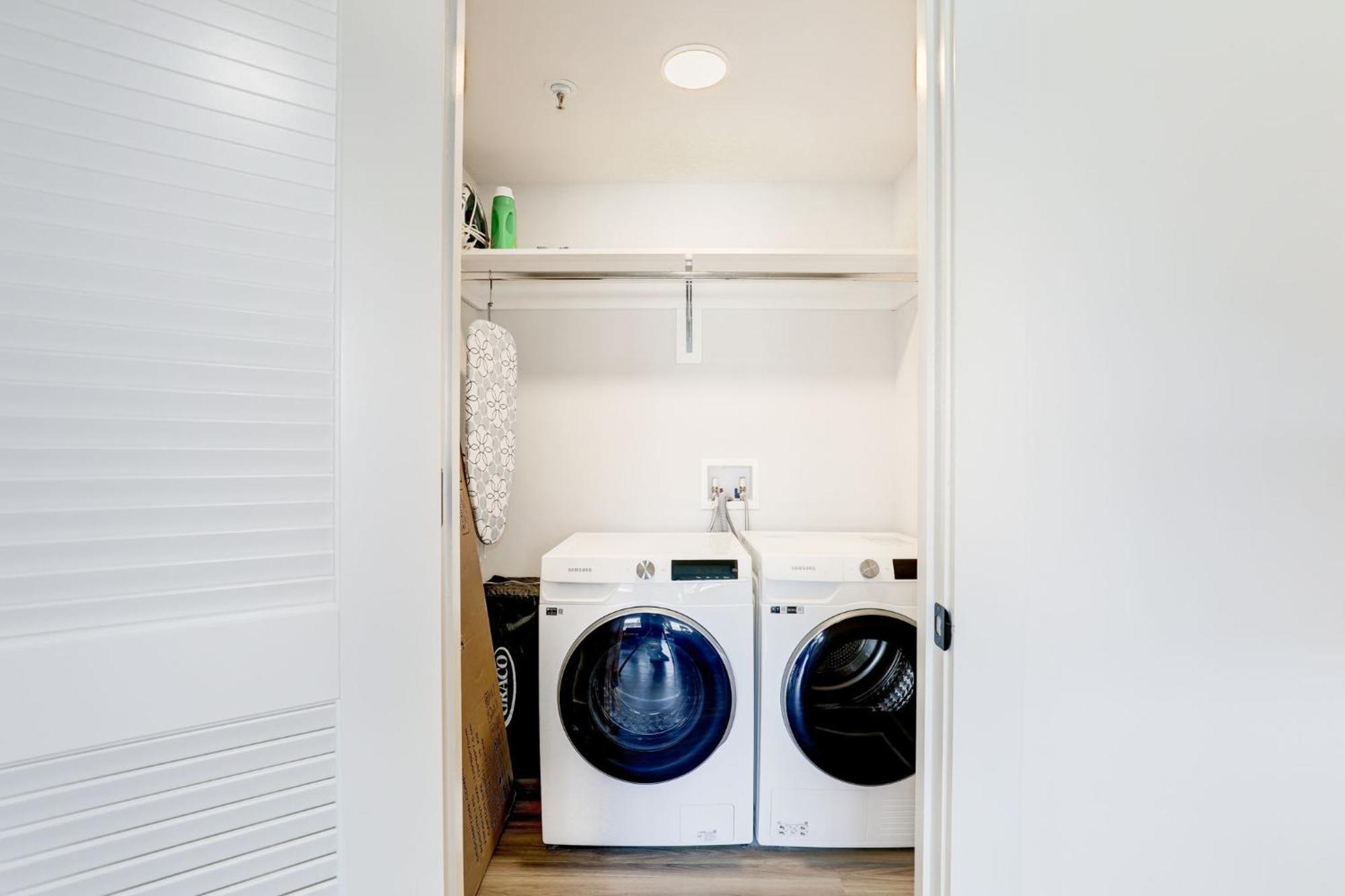 2Br Comfort Apartment In Prime Location Arlington Esterno foto